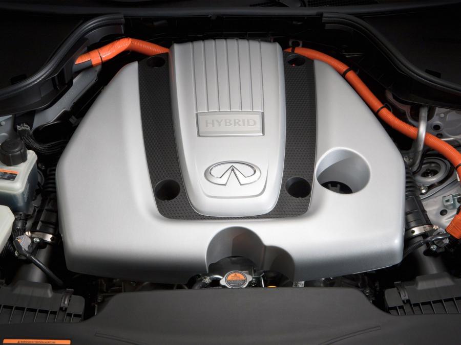  Infiniti M35h 2011 года  (EU) (фото 4 из 12)
